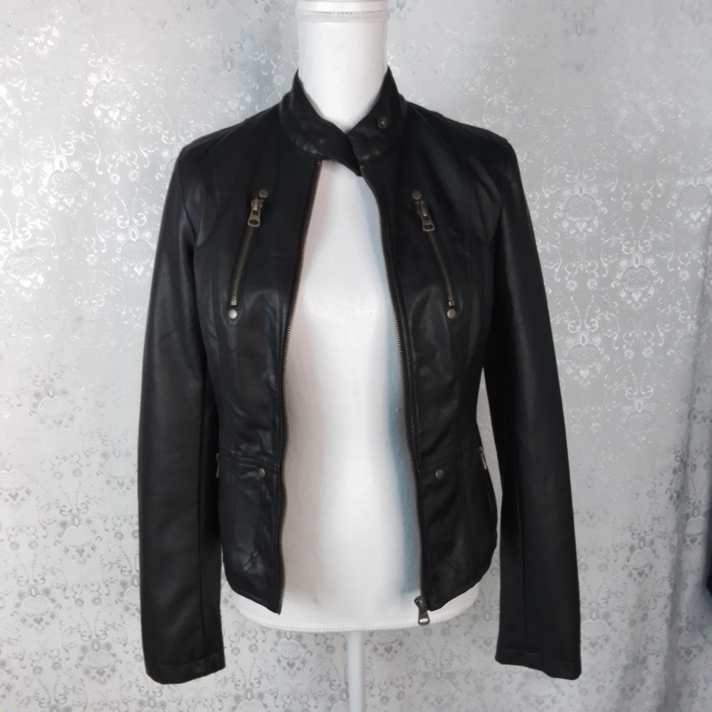 Lulu's faux vegan black leather  jacket with zippers size small - Picture 3 of 10